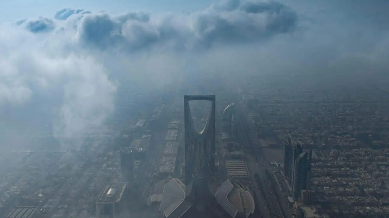 “عايز تعرف الجو النهاردة؟”.. حالة الطقس في السعودية اليوم الثلاثاء 2 ديسمبر 2025 بالتفاصيل لكل المدن!